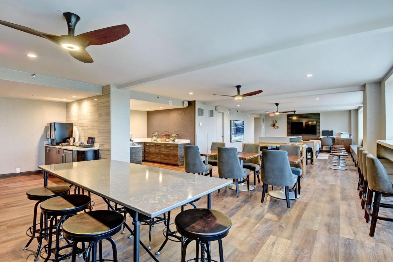 Tulsa Marriott Southern Hills Ngoại thất bức ảnh